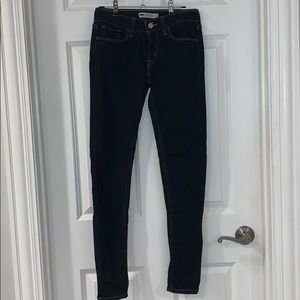 Levi’s dark denim skinny jeans